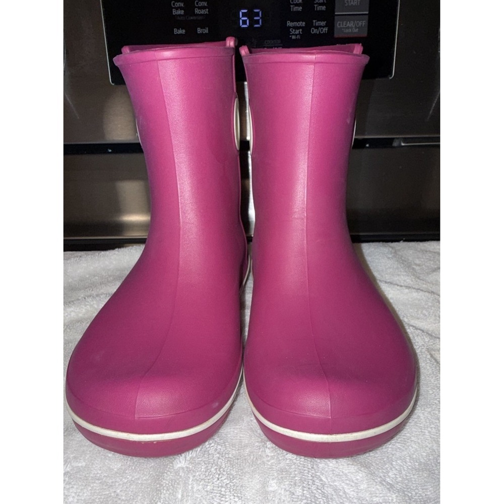 CROCS WOMEN'S PINK 15769 JAUNTY SHORTY PULL ON ANKLE RAIN BOOTS SIZE W6